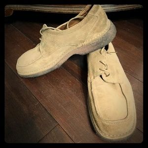 Johnston and Murphy suede shoes size 11